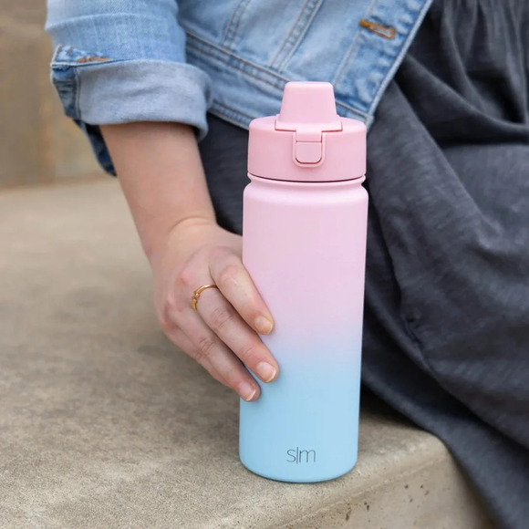 Simple Modern 18oz Insulated Tumbler with Silicone Straw Lid - Picture 4 of 12